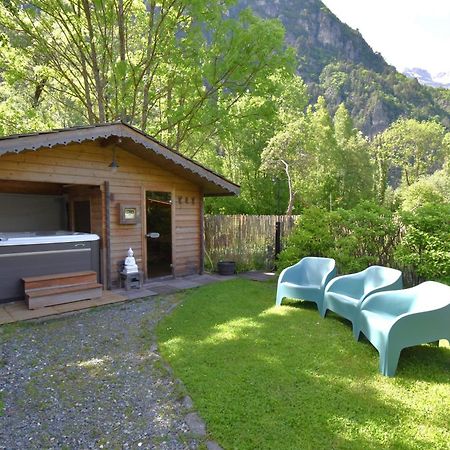 ช็องบร์ โดต - ลา เคล่ เด บัว Bed & Breakfast เลอบูร์-เดอัวซ็อง ภายนอก รูปภาพ