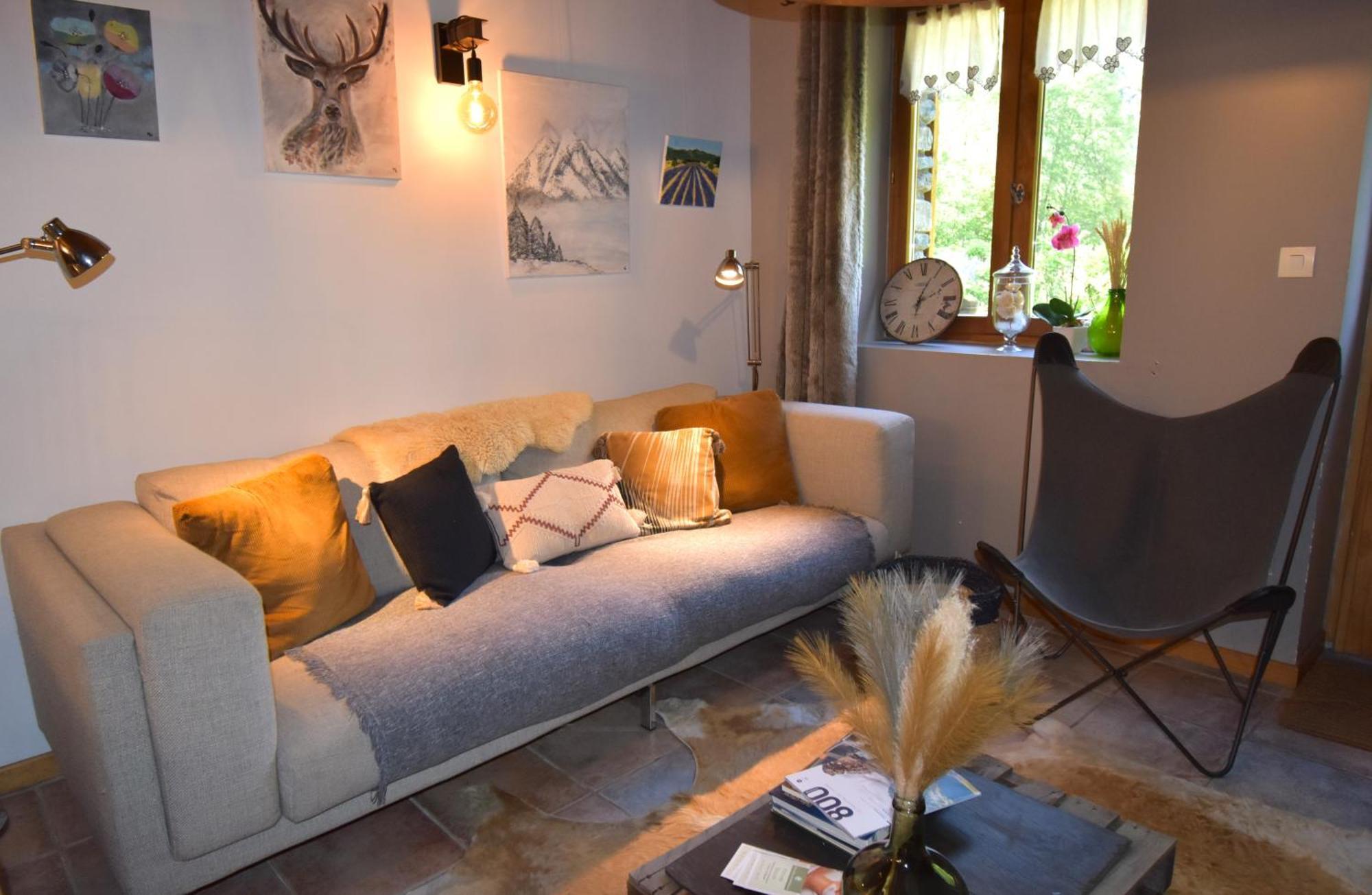 ช็องบร์ โดต - ลา เคล่ เด บัว Bed & Breakfast เลอบูร์-เดอัวซ็อง ภายนอก รูปภาพ