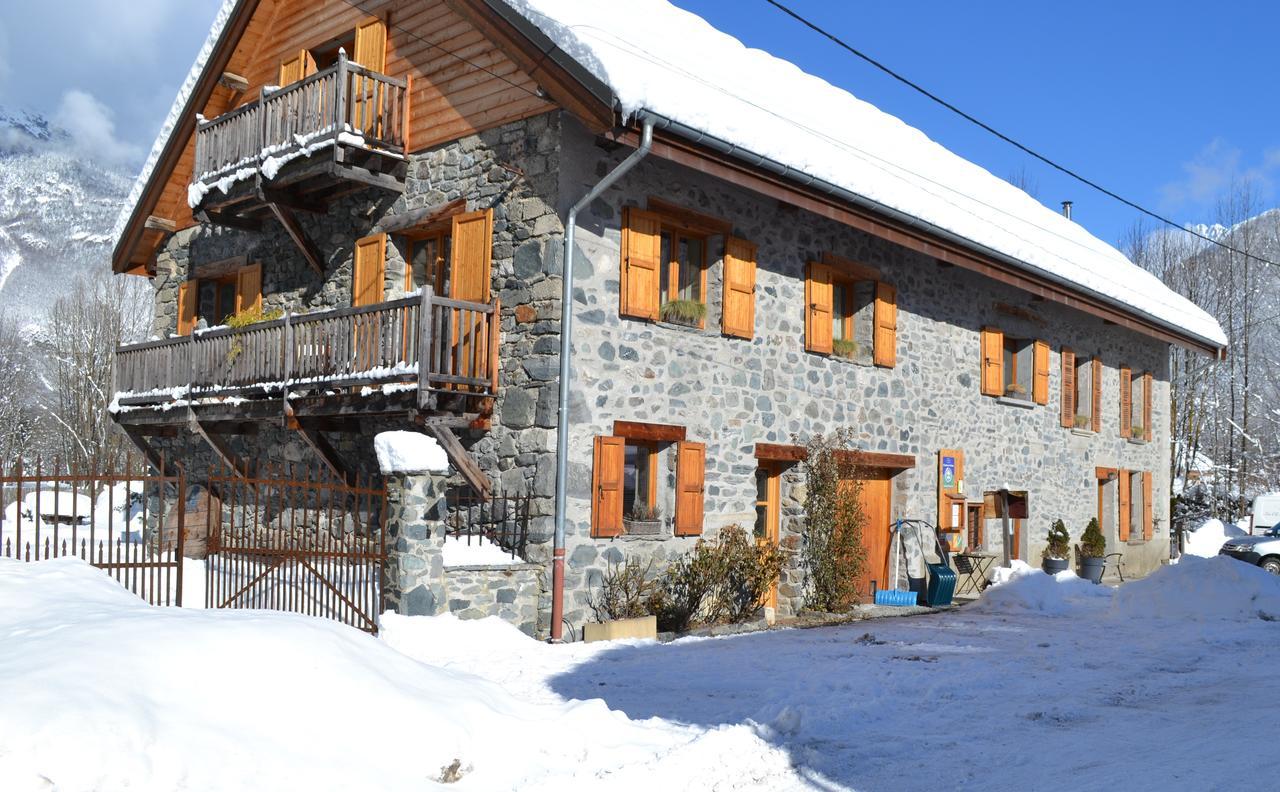 ช็องบร์ โดต - ลา เคล่ เด บัว Bed & Breakfast เลอบูร์-เดอัวซ็อง ภายนอก รูปภาพ